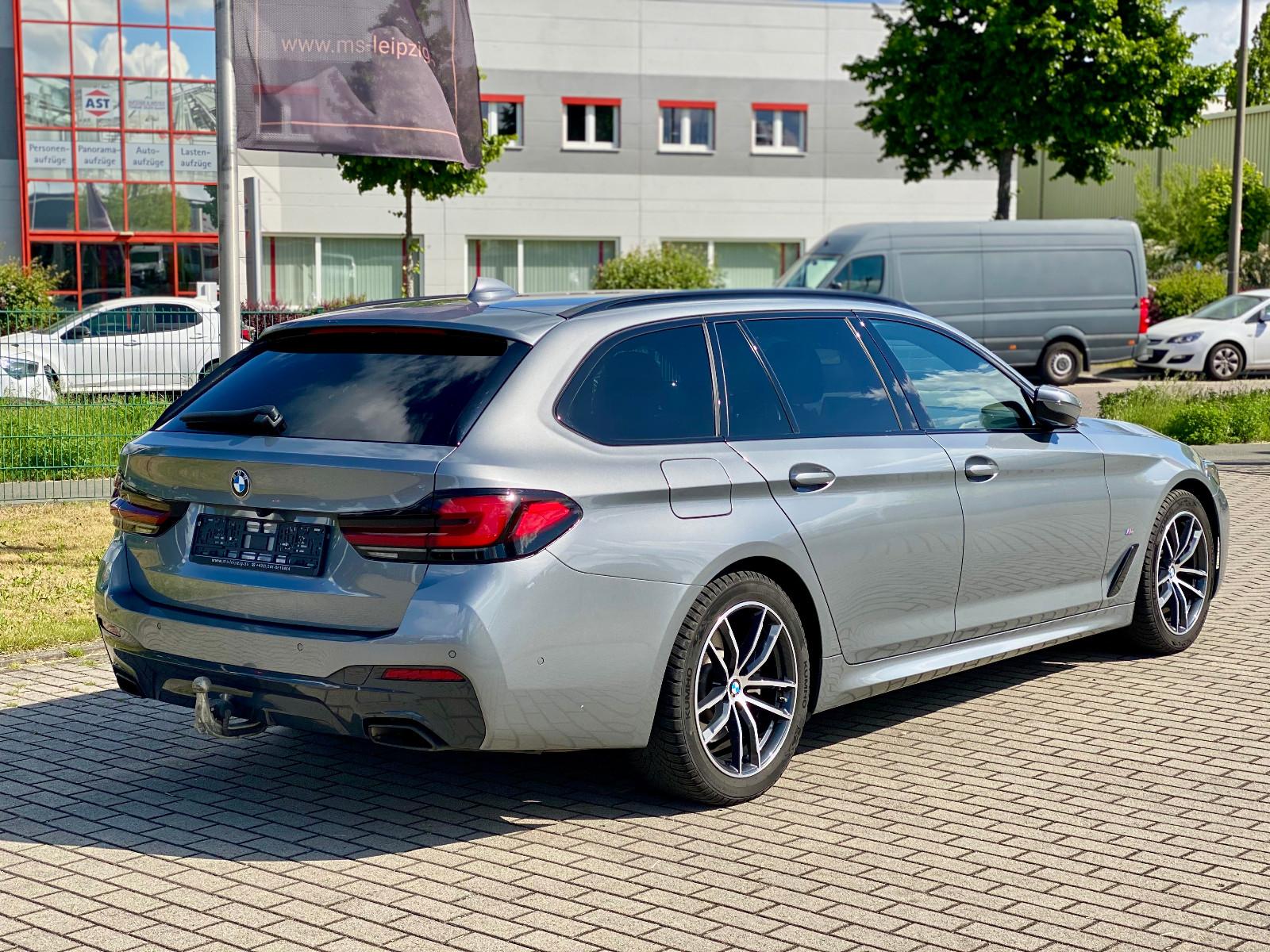 BMW 520 d xDrive M Sport Touring Standheizung AHK