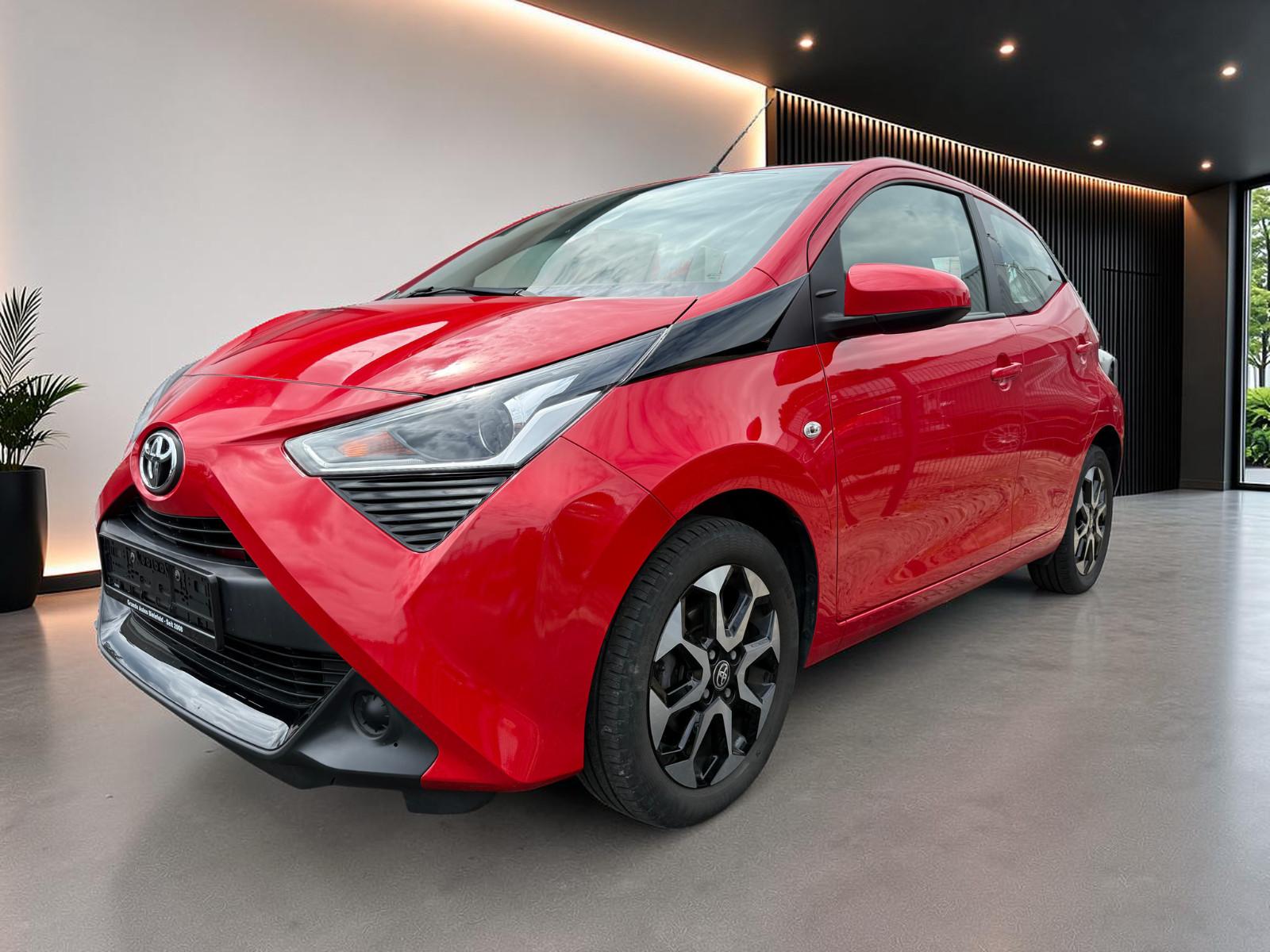 Toyota Aygo AYGO x-play