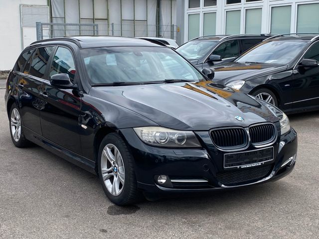 BMW 318 D Kombi/Navigation-Xenon-Panorama-PDC-AHK