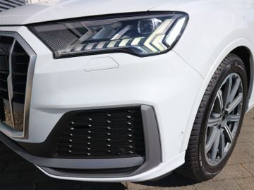 Audi Q7 - 6