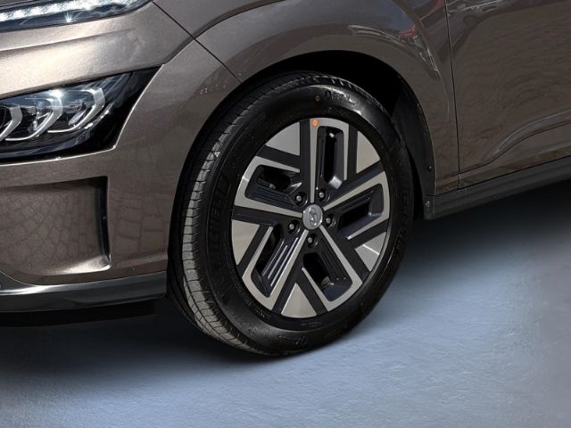 Fahrzeugabbildung Hyundai KONA Prime Elektro 2WD +KLIMA+NAVI+PDC+HUD+SHZ+U