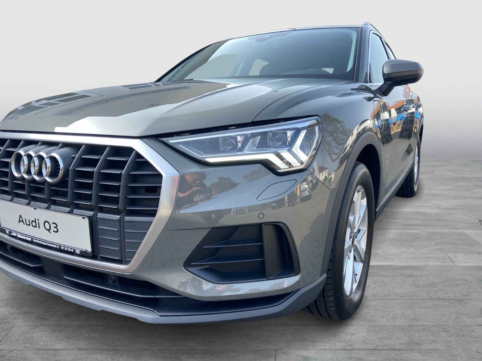 Audi Q3 45 TFSI e Matrix/Navi/RFK/AHZ/DAB/ACC/Busines foto 23