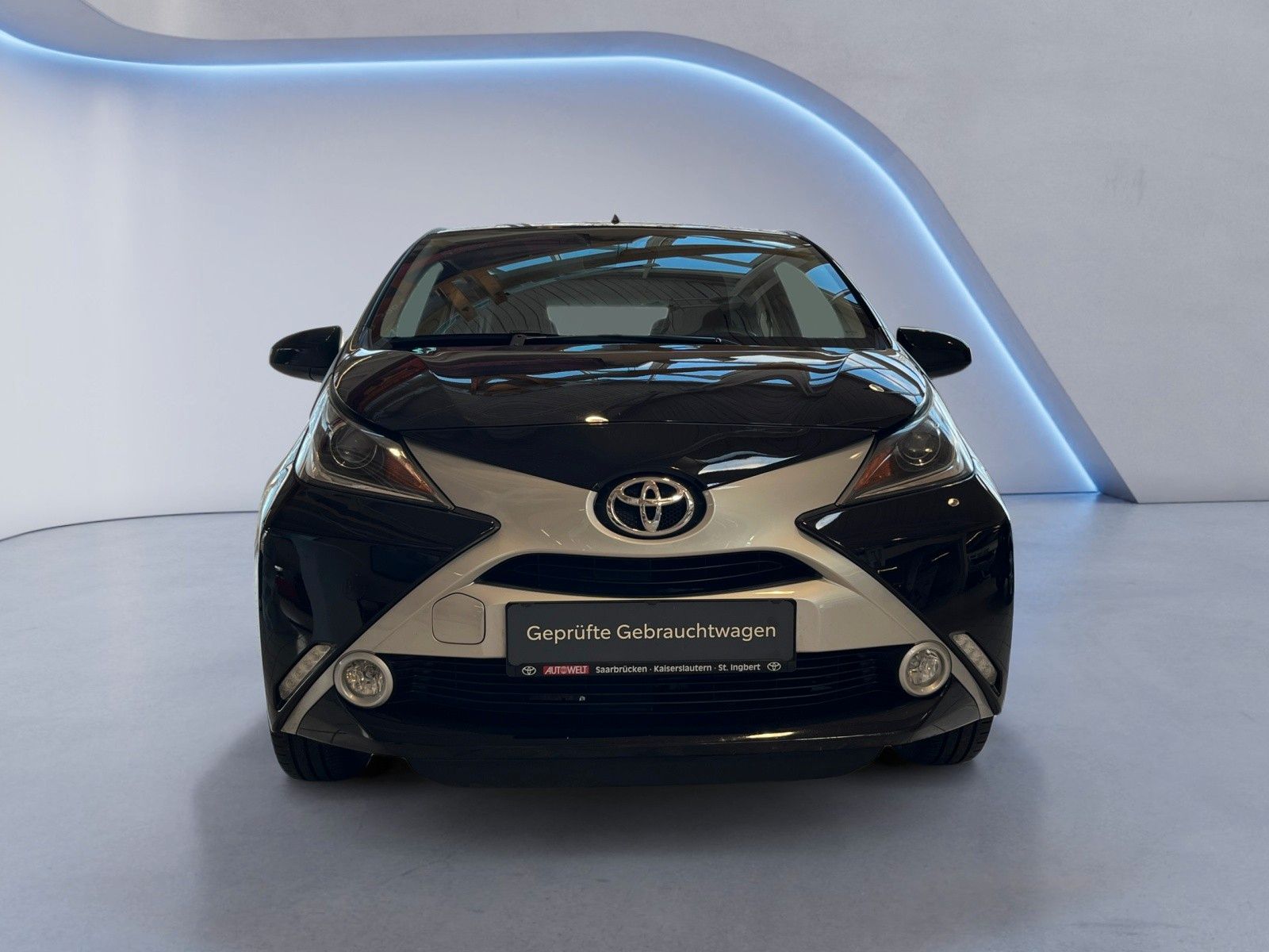 Fahrzeugabbildung Toyota Aygo AYGO x-play Team D