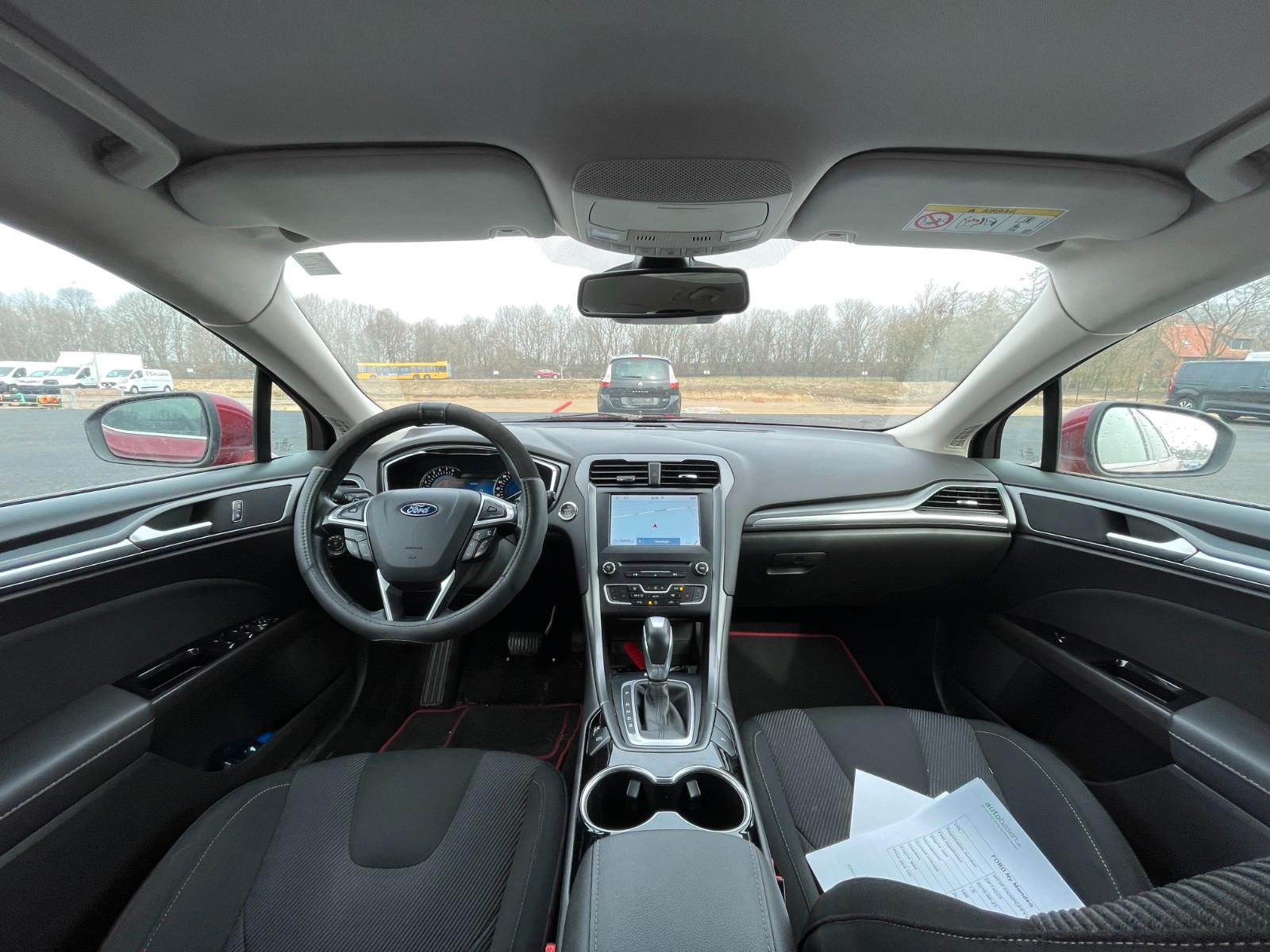 Ford Mondeo 2015 — photo 17