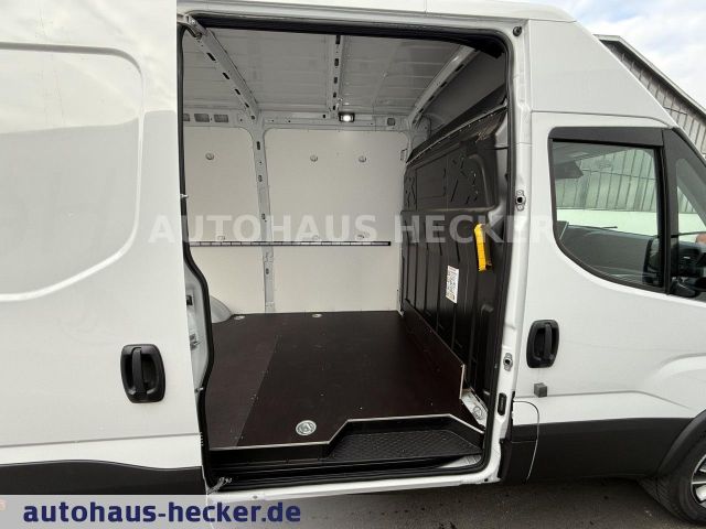Iveco Daily 35S16A8 V MY24 RS 3520L