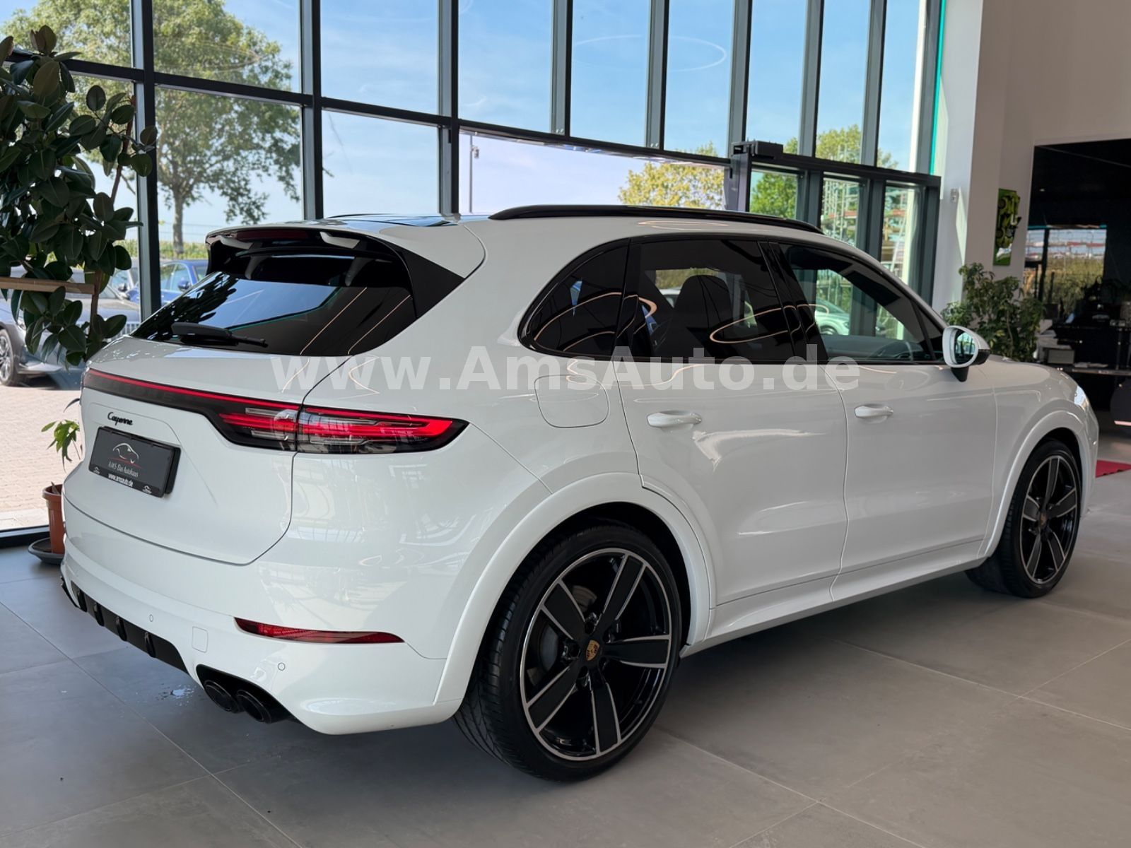 Porsche Cayenne Platinum Edition Sport Design HUD 1.Hand foto 3