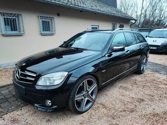 Mercedes-Benz C 350 C -KlasseAMG/PANORAMA/MEMORY/HARMAN-KARDON