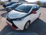 Toyota Aygo 1.0 VVT-i 69 CV 5 porte x-play - Toyota: Toyot Aygo