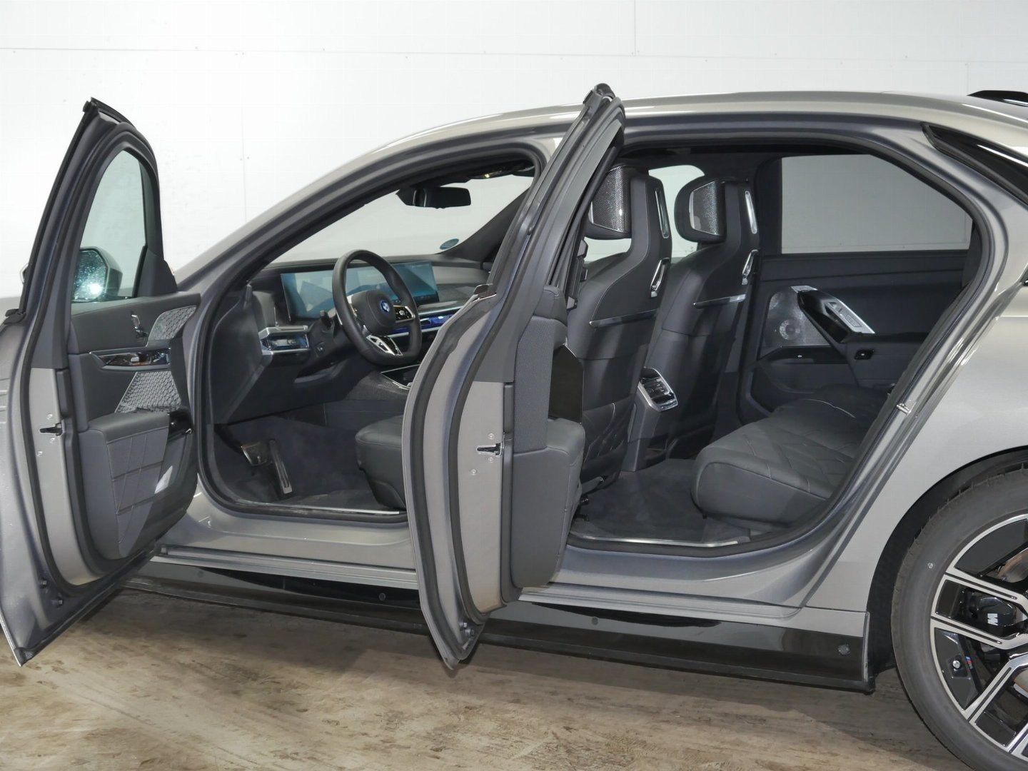Fahrzeugabbildung BMW i7 eDrive50 B&W Surround, Executive Lounge Paket