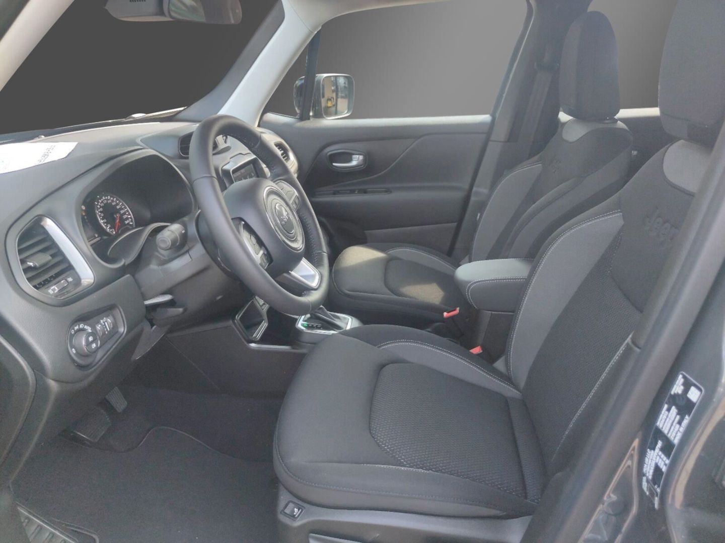 Fahrzeugabbildung Jeep Renegade 1.5 MHEV Limited+NAVI+GANZJAHRESREIFEN+