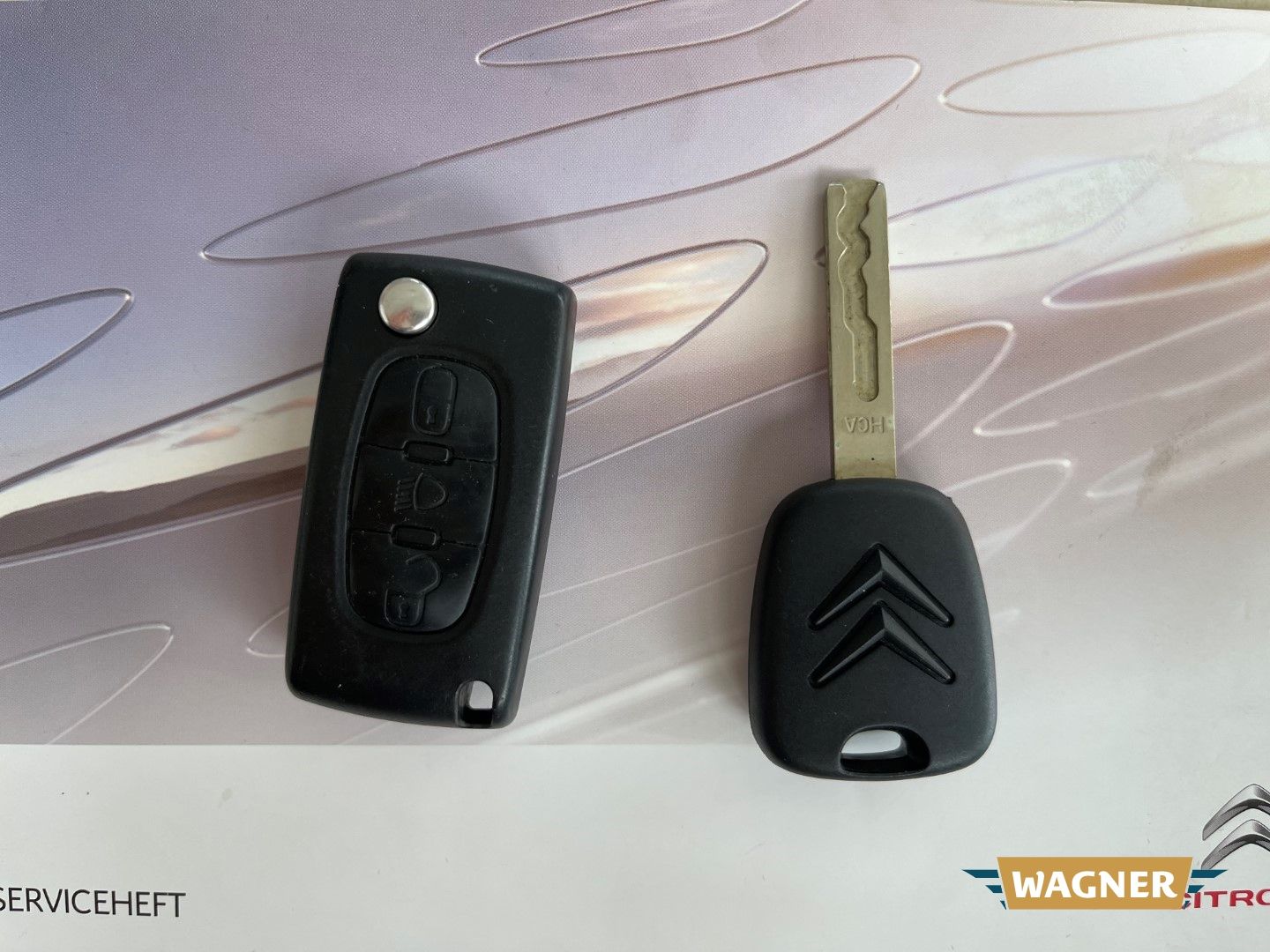 Fahrzeugabbildung Citroën C5 Tourer 1.6 HDi 115 FAP Automatik Navi
