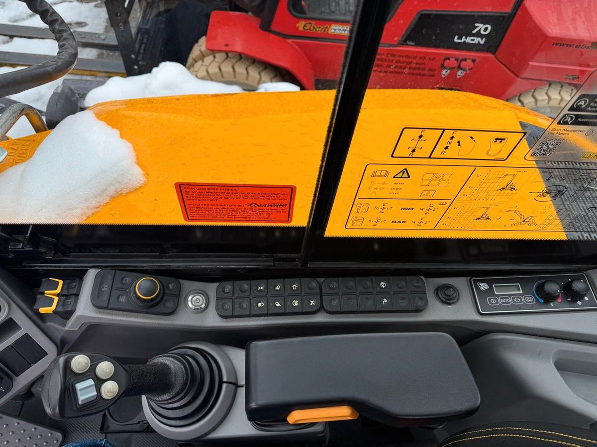 Fahrzeugabbildung JCB Hydradig HD 110WT / 2022 / nur 999h! / Powertilt