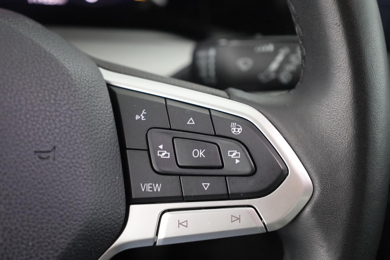 Volkswagen Golf VIII Variant 1.0 eTSI Life Standheizung ACC, миниатюра 16