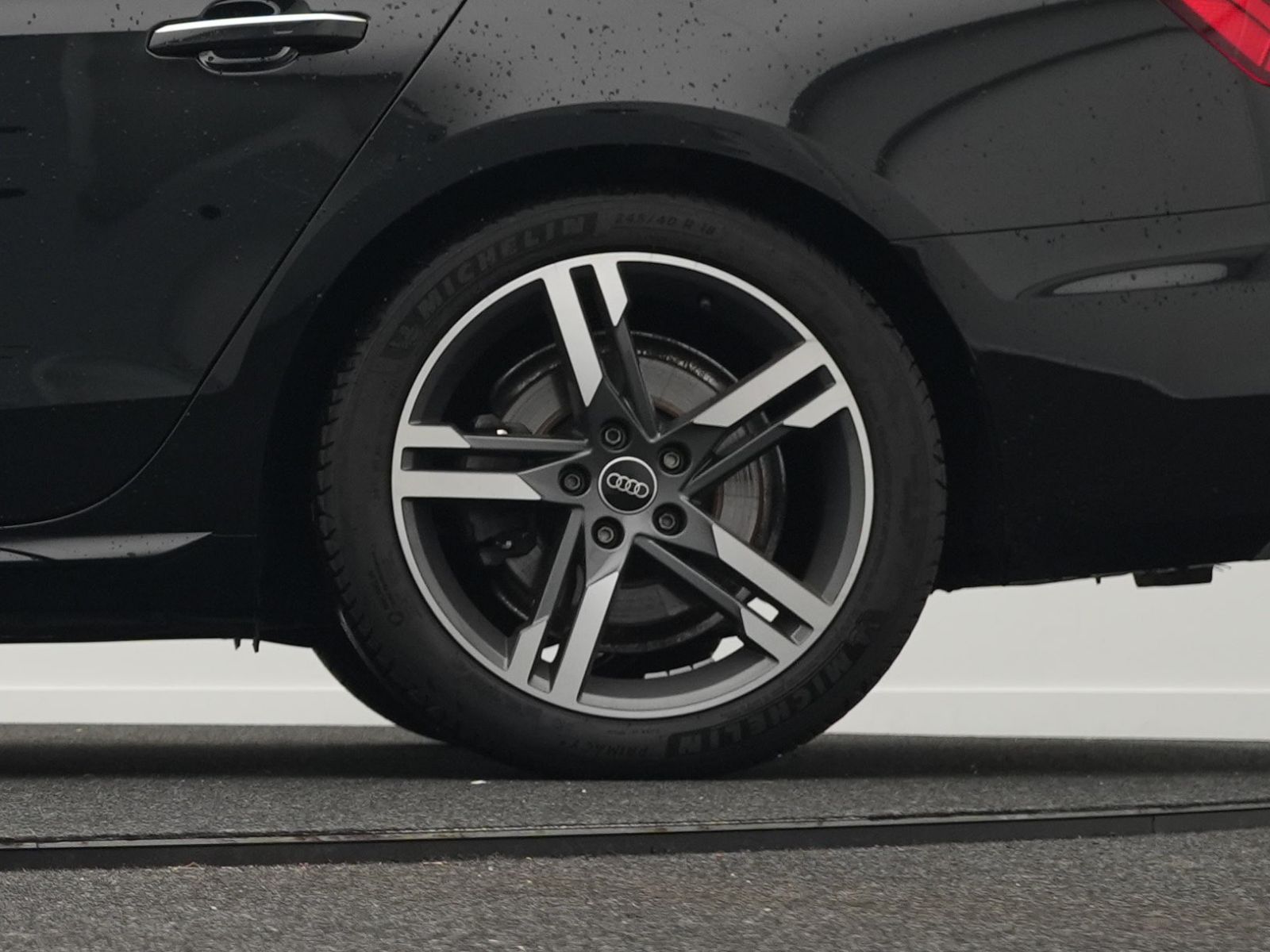 Audi A4 - Bild 48