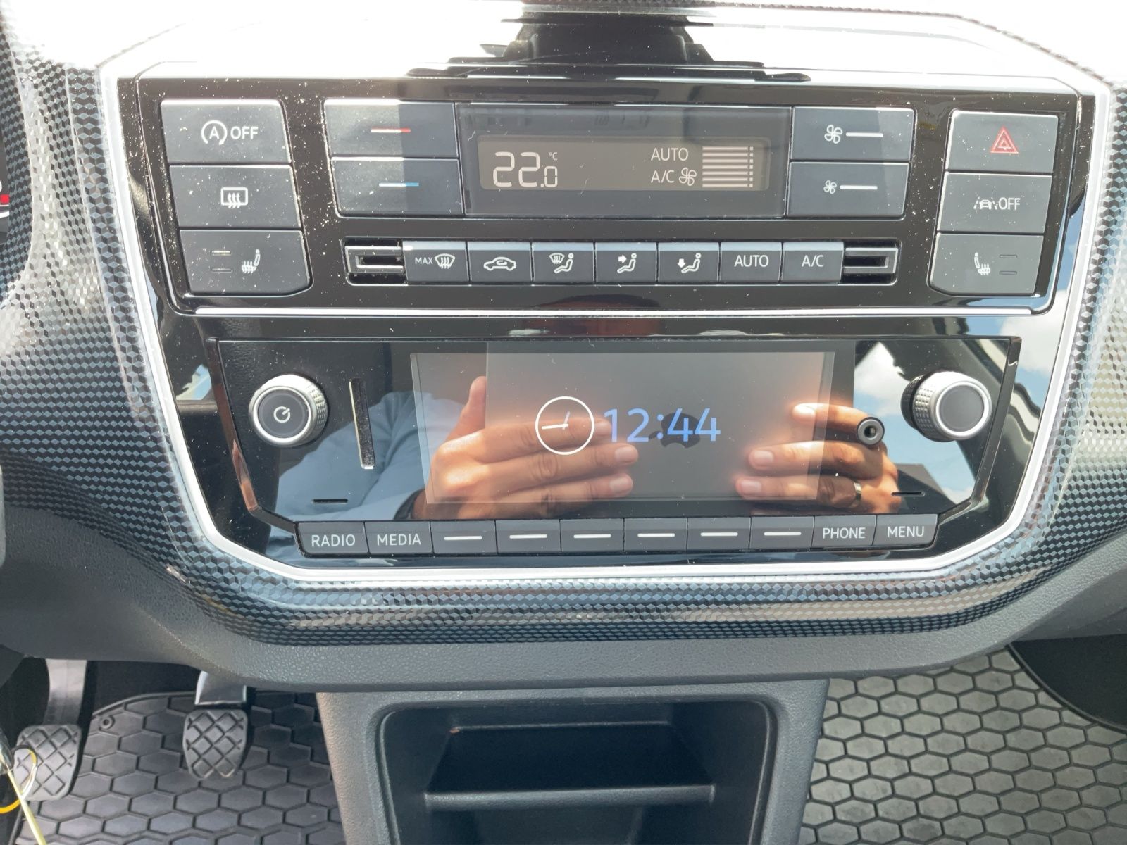 Fahrzeugabbildung Volkswagen up! Climatronic SHZ RFK GRA
