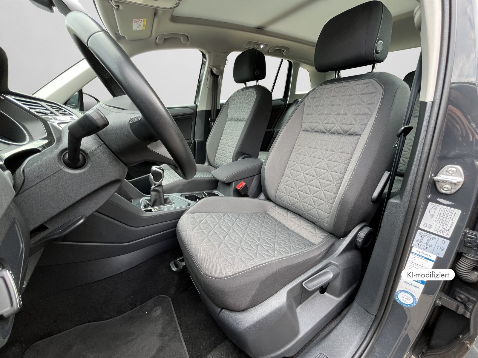 Volkswagen Tiguan - Bild 13