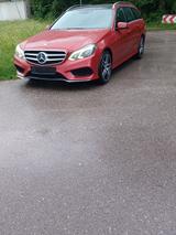 Mercedes-Benz E 350 T AVANTGARDE AVANTGARDE - Mercedes-Benz E 350 mit Benzin-Antrieb: Kombi