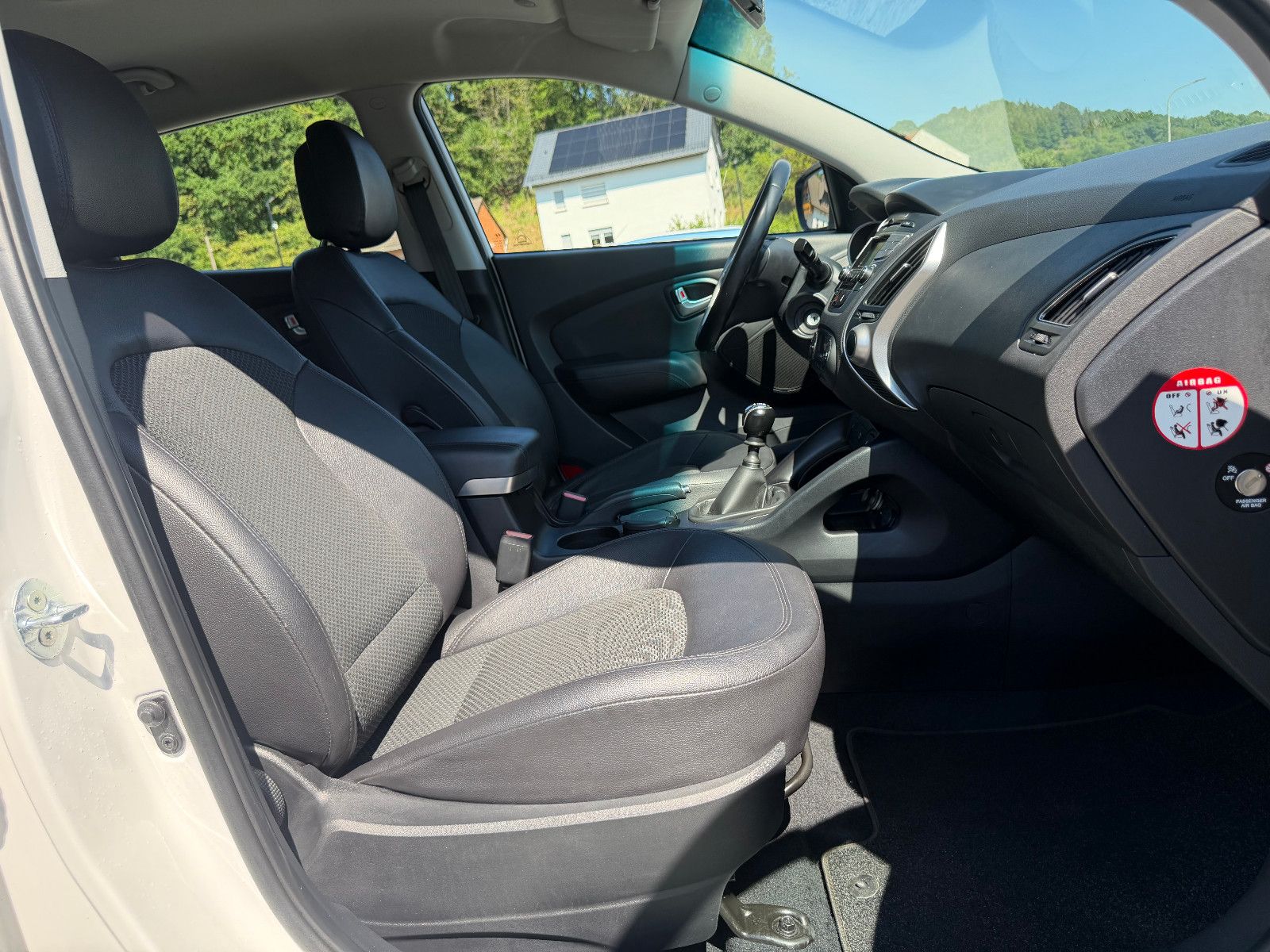 HYUNDAI ix35 2.0D AWD Bi-XENON/PDC/KLIMAA – Foto 10