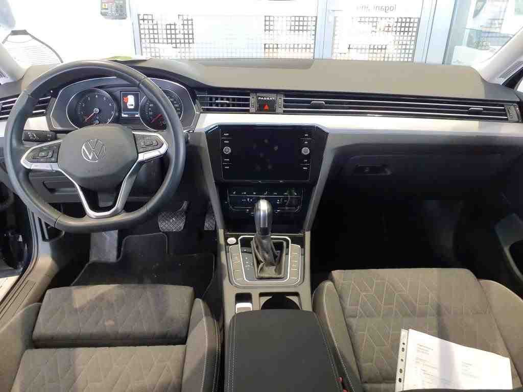 Volkswagen Passat Variant - Bild 8