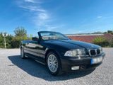 BMW 320i Cabrio 92.676km schwarz/schwarz - BMW 320 aus 1996