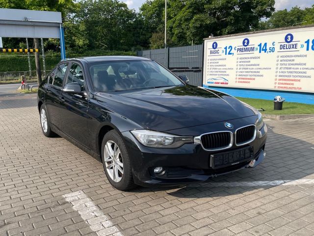 BMW F30* LIMOUSIN *2.0L*KLIMA*MULTILENKRAD*KLIMA*PDC