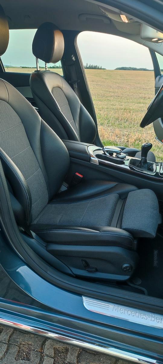 Mercedes-Benz C 180 T Avantgarde 