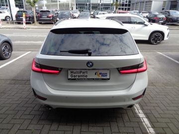 BMW 320 - 5