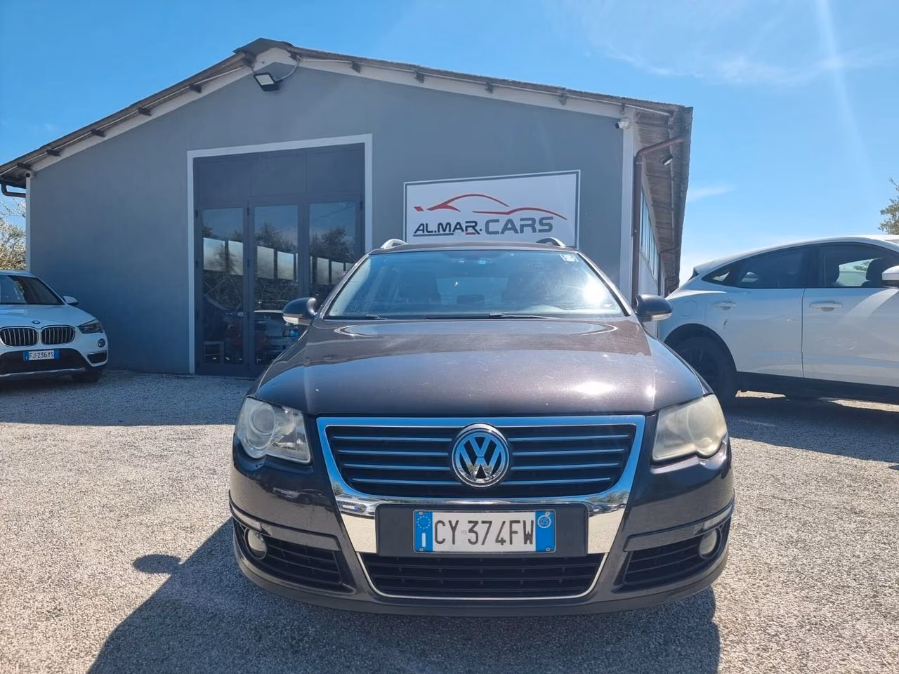 Volkswagen Passat 2005 — rear view