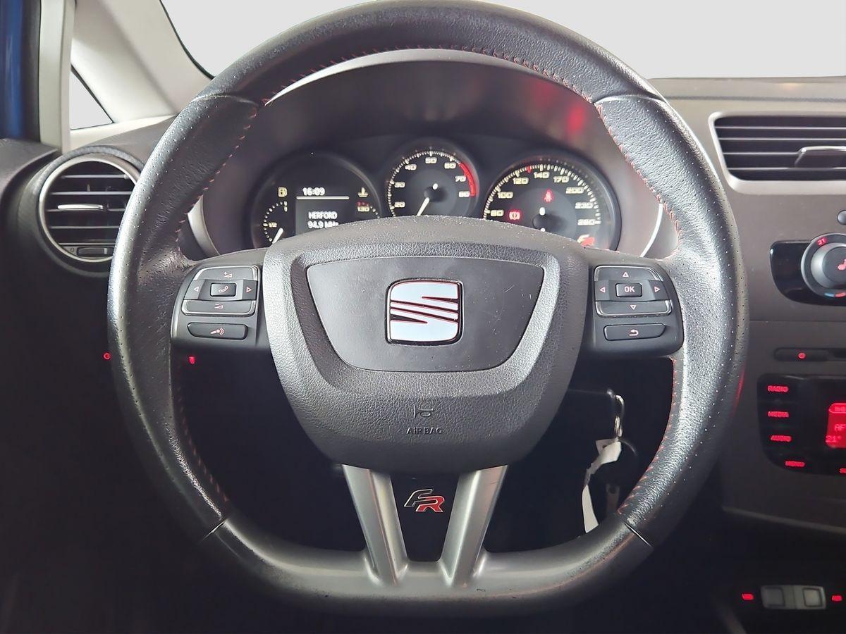 Seat Leon FR 2.0 TFSI 211ch - Navi - Carnet entretien - Bi-xénon - Suspension sport