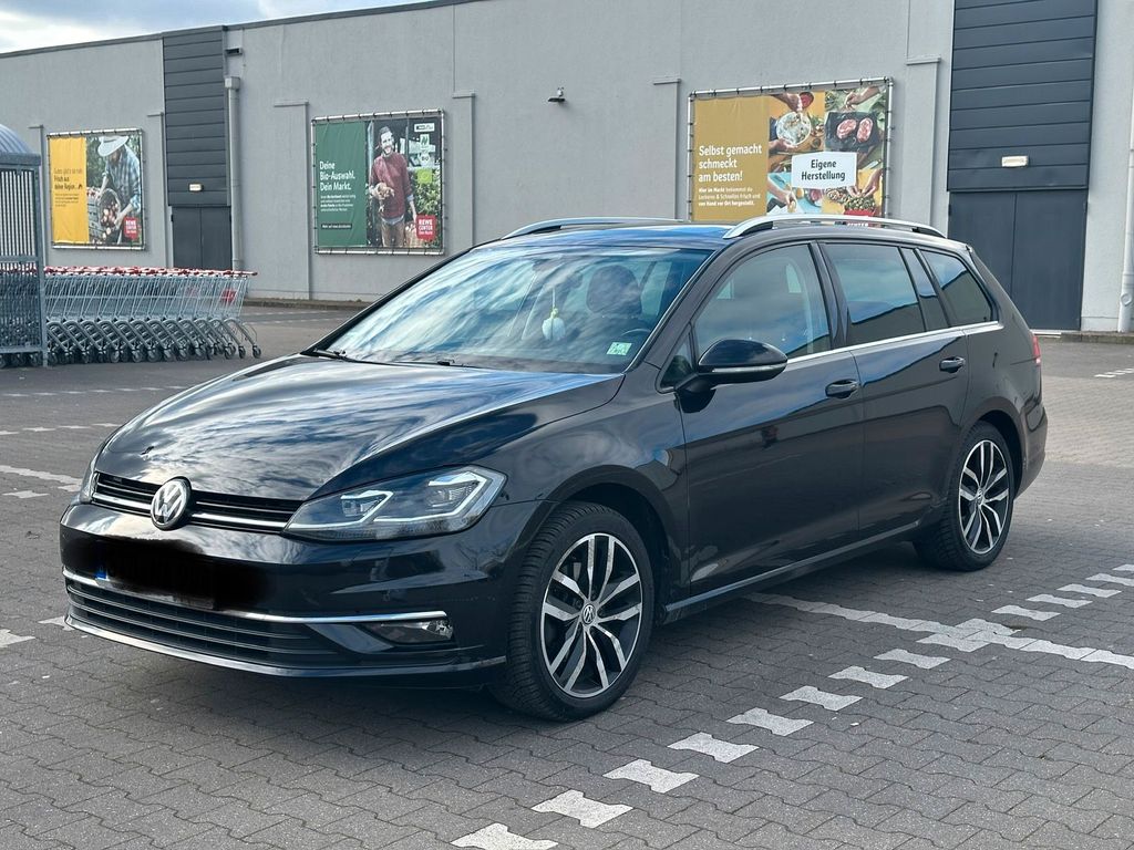 Image of Volkswagen Golf