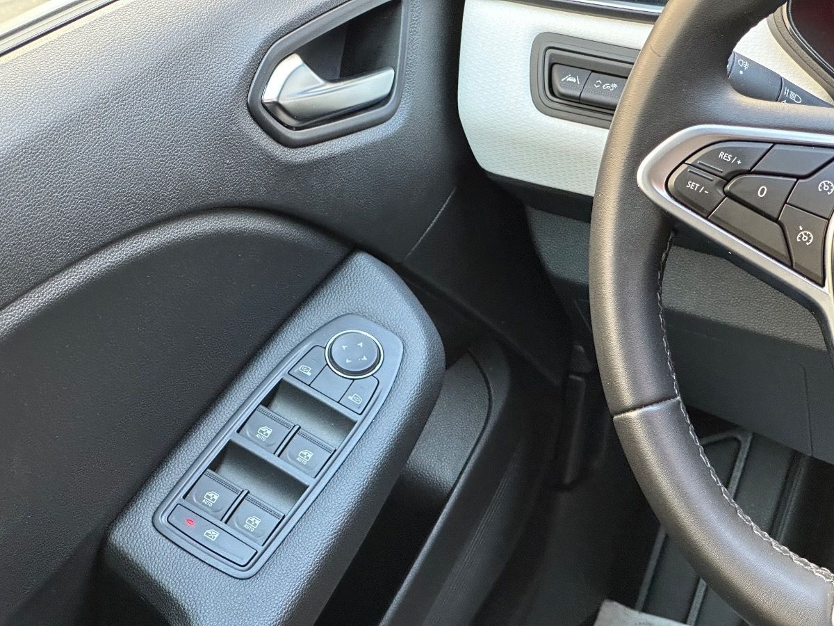 Renault Clio - Bild 16