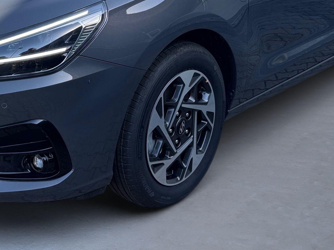 Fahrzeugabbildung Hyundai i30 ADVANTAGE LED*SHZ*LHZ*KAMERA*NAVI*USB*2Z-KL*