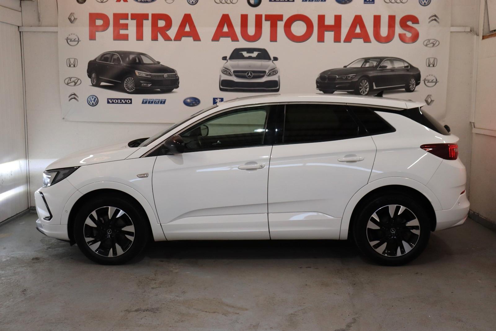 Opel Grandland (X) Elegance Kamera