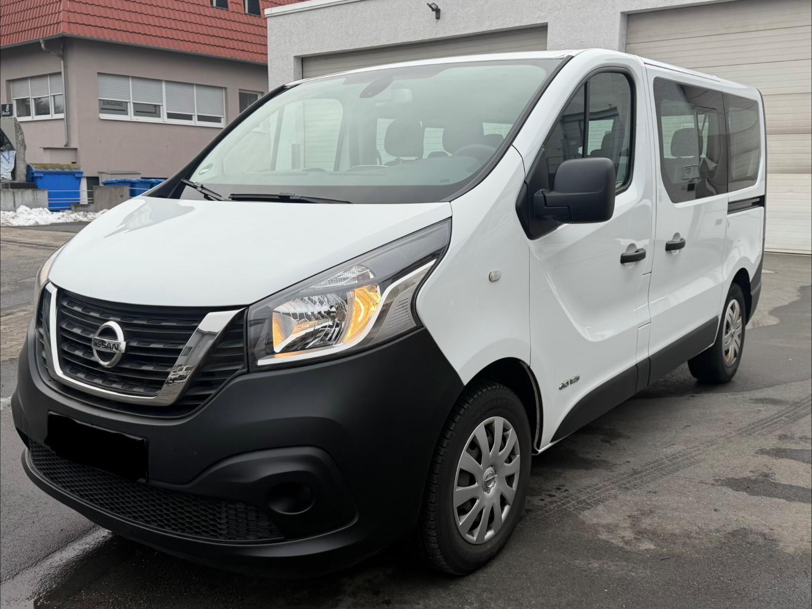 Nissan NV300 Kombi L1H1 2,7t PREMIUM *9-Sitze*Klima*Kam