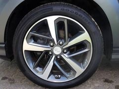 Fahrzeugabbildung Hyundai Kona 1,0 T-GDI Premium Head-up/Leder/LED/Navi
