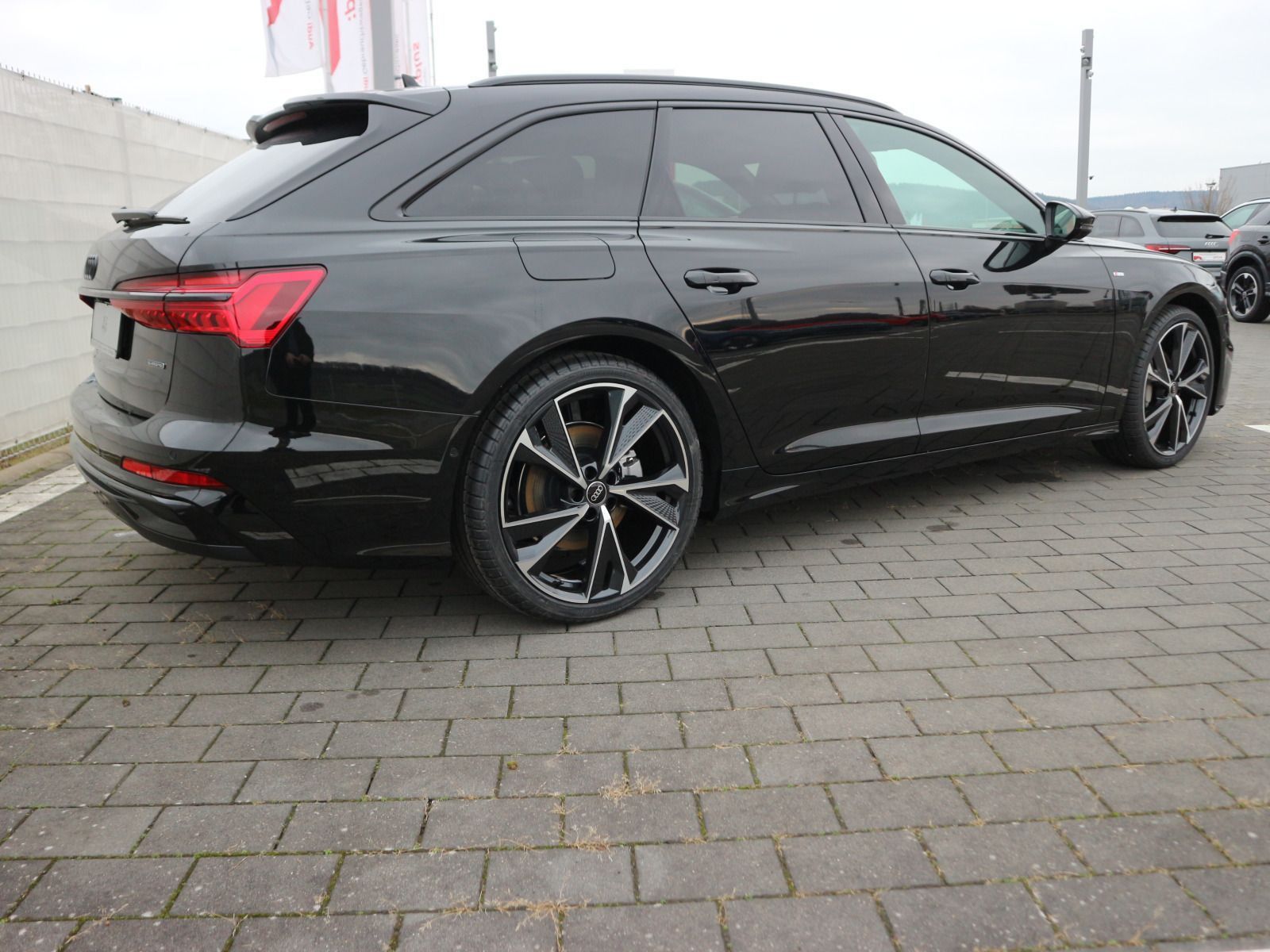 Audi A6 Avant S line 45 TDI quattro S tronic foto 3