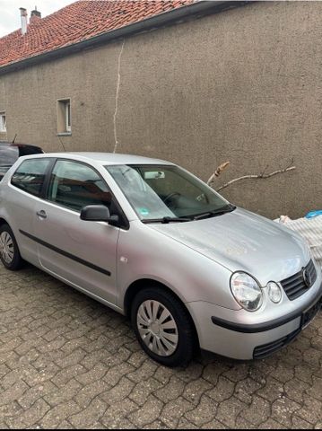 Volkswagen Polo 1.4 74Ps