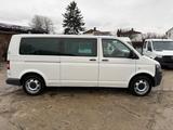 Volkswagen T5.1 Caravelle Lang2.0TDI*MOTOR-NEU*8-SITZER* - gebrauchte VW T5 Caravelle aus dem Jahr 2010