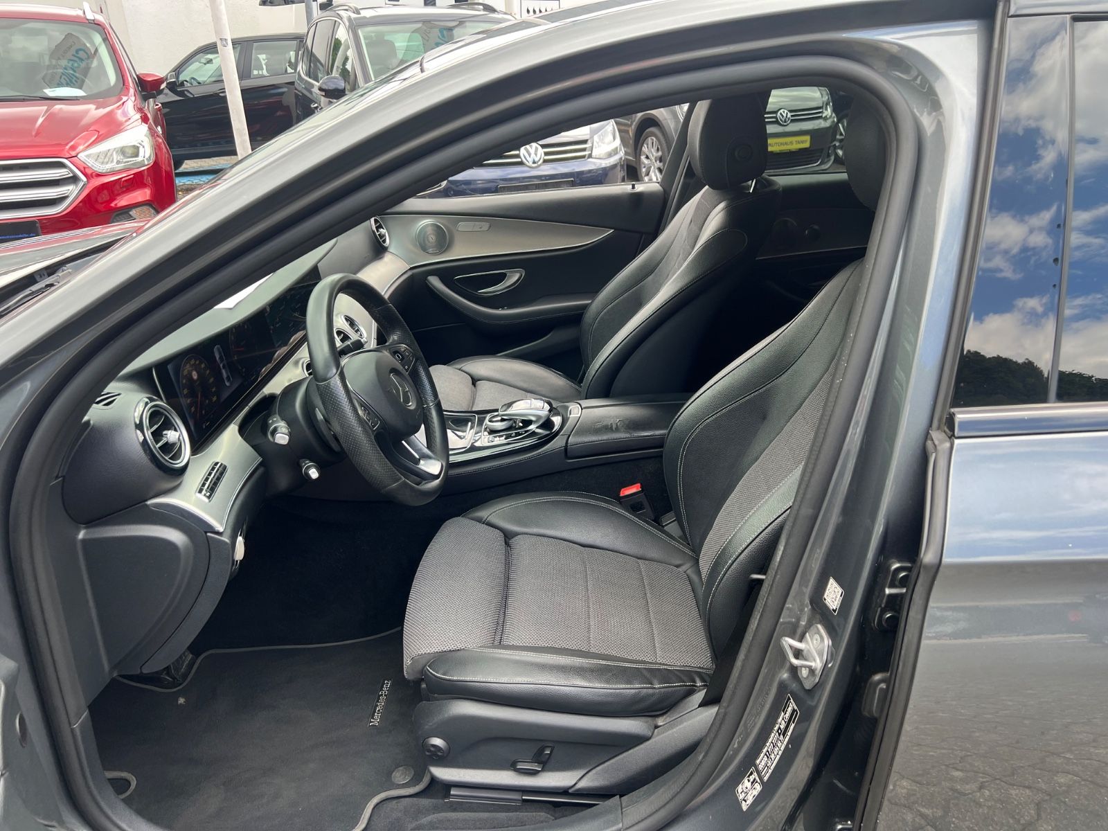 Fahrzeugabbildung Mercedes-Benz E 350 E -Klasse Lim. E 350 e