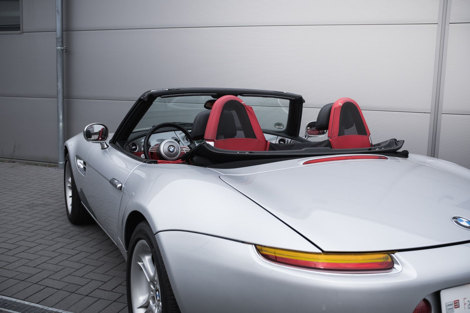 Fahrzeugabbildung BMW Z8 4.9 Roadster - 1. Hand - dt. Erstauslieferung