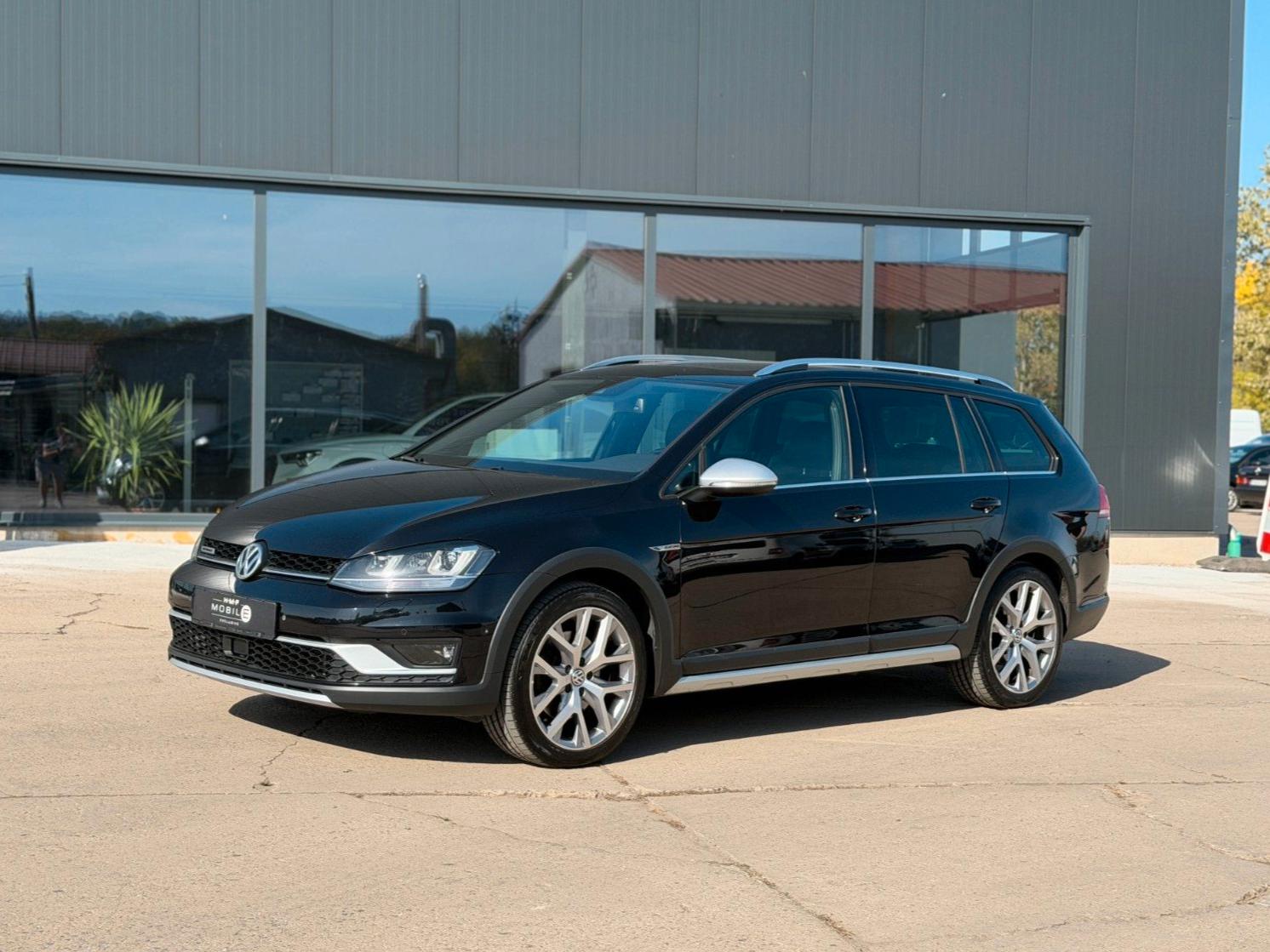 Volkswagen Golf VII Alltrack Variant 4Motion /AHK/DYNAUDIO