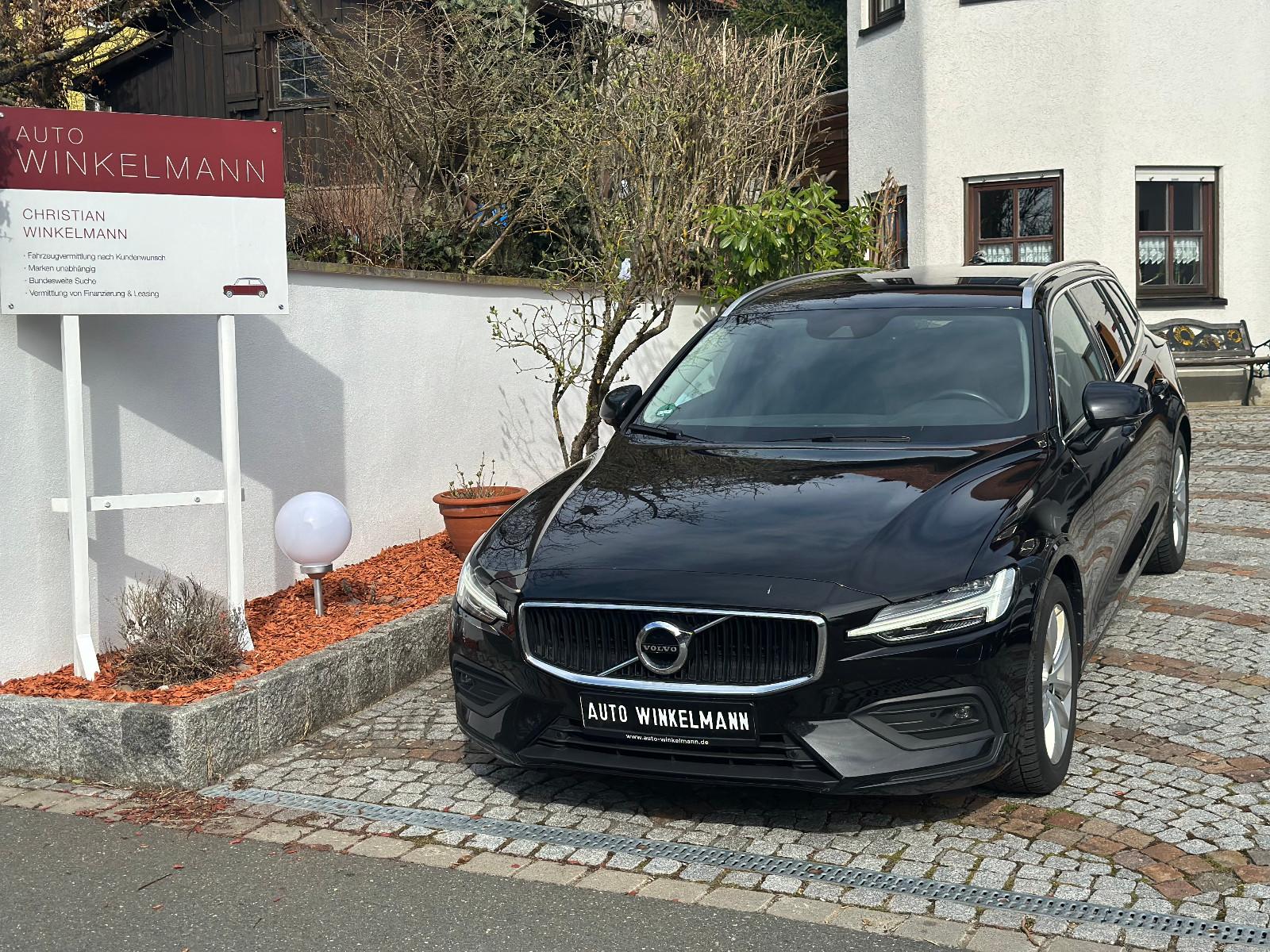Volvo V60 Momentum Pro Kombi *LHZ*RFK*WR*Leder
