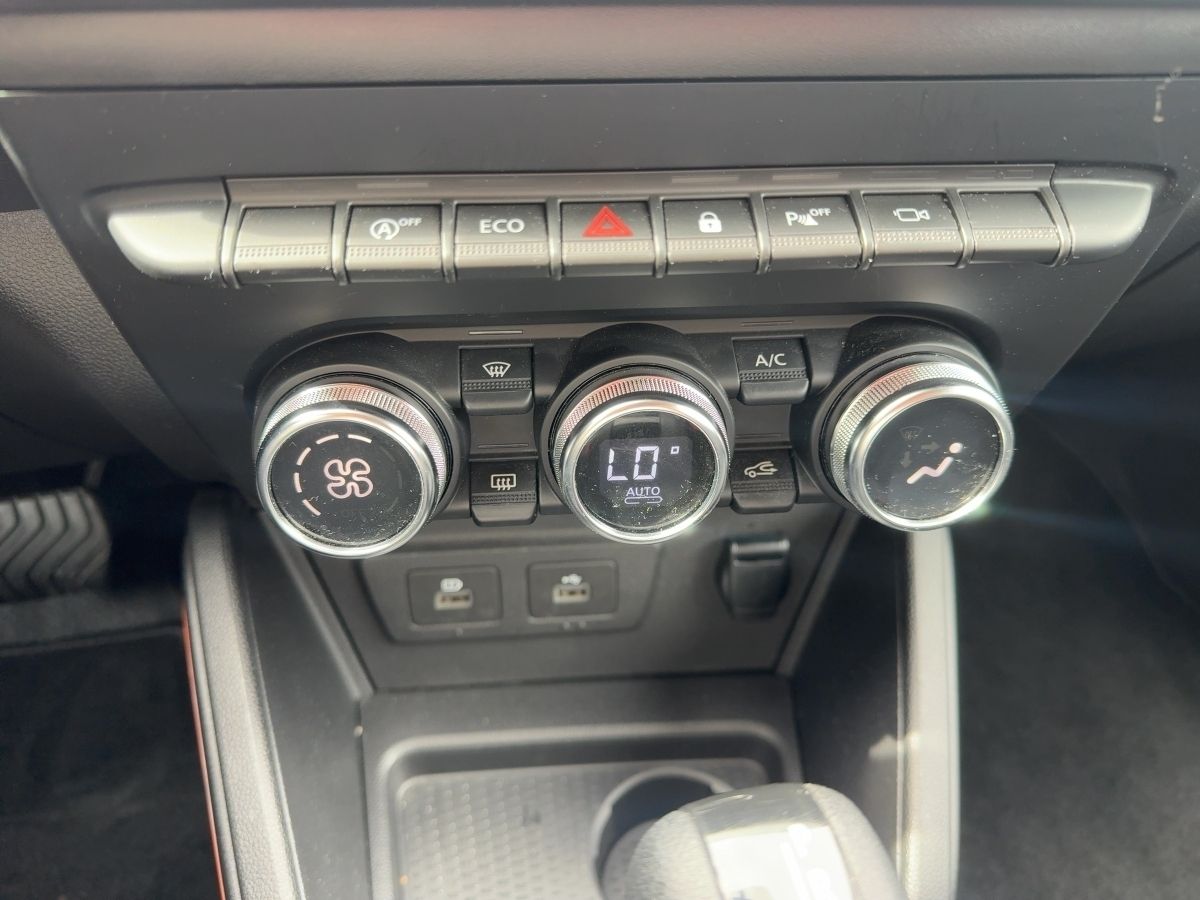 Fahrzeugabbildung Dacia Duster Extréme TCe 150 EDC navi Kamera SHZ
