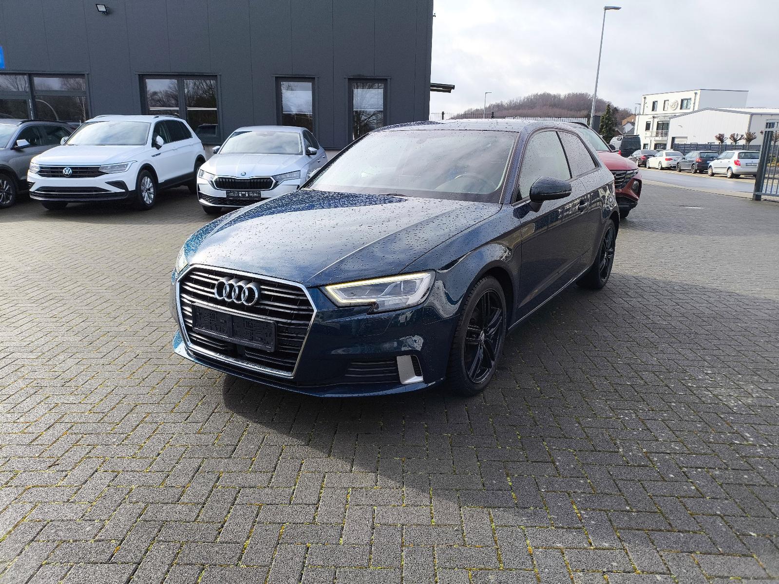 Audi A3 Sport,1 HD.,SITZHEIZUNG,PDC,SPORT PAKET