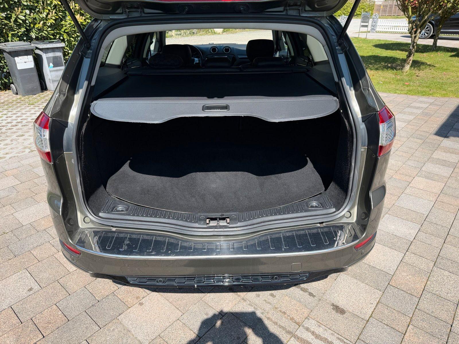 Ford Mondeo 2013 — photo 6