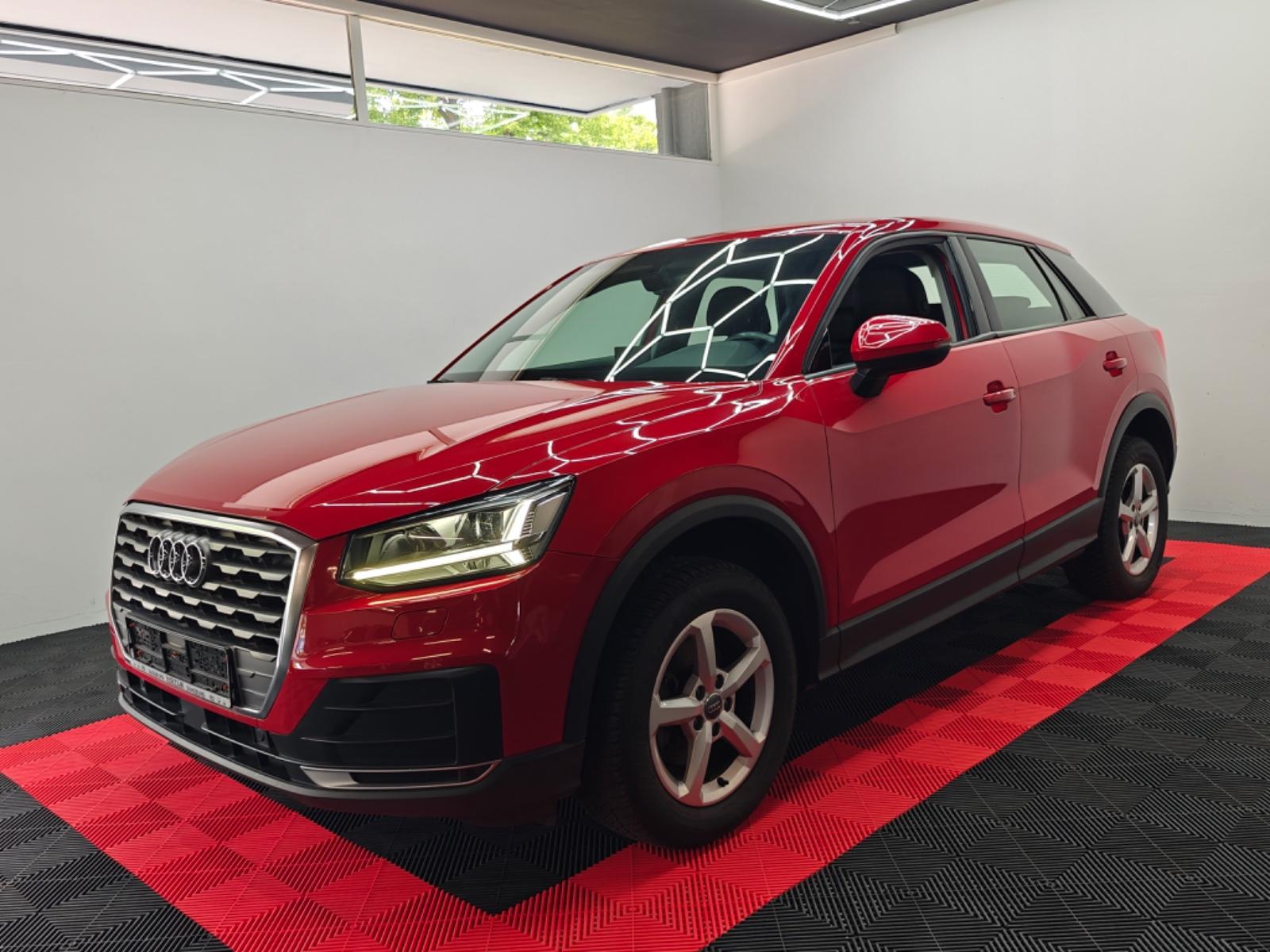 Audi Q2 35 TFSI*S-TRONIC*NAVI*LEDER*LED*SZHZG*