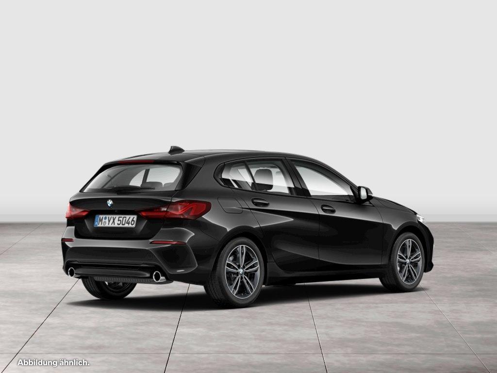BMW 120d xDrive DA PA HuD RFK AdapLED Shz CarPlay17"