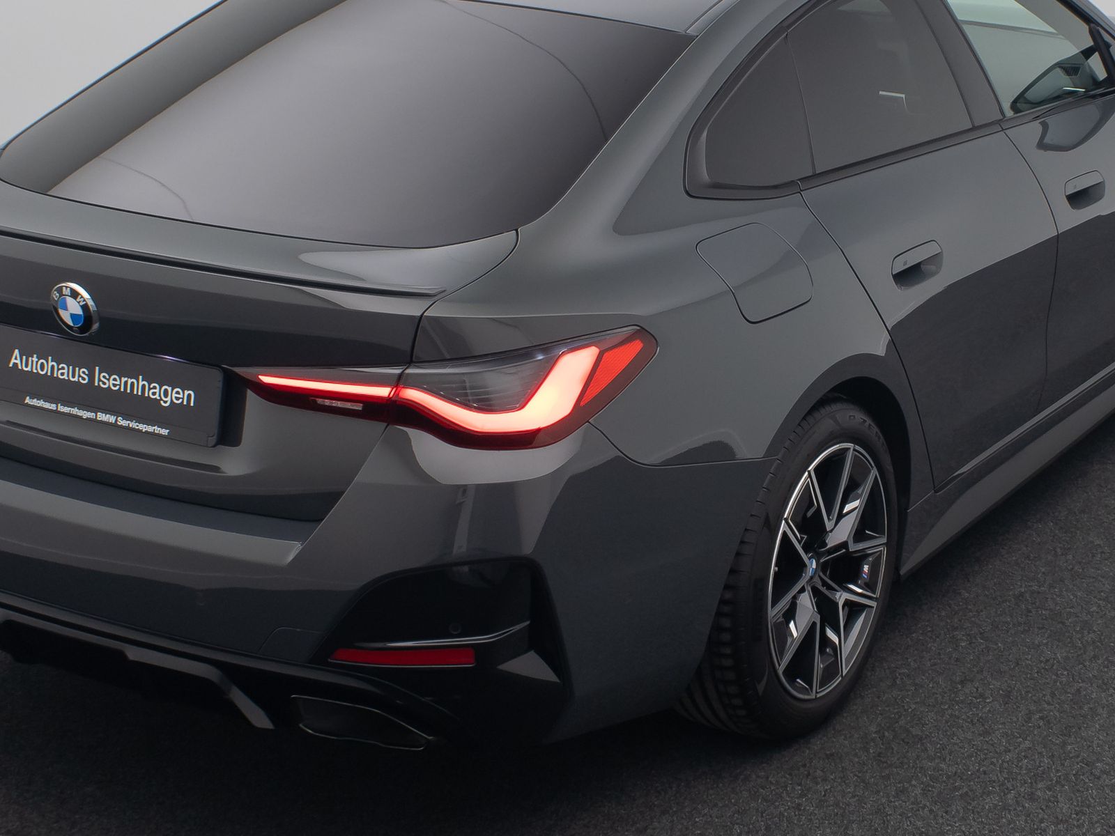 Fahrzeugabbildung BMW M440i xD Gran Coupé M Sport 360°H/K Komfort HUD