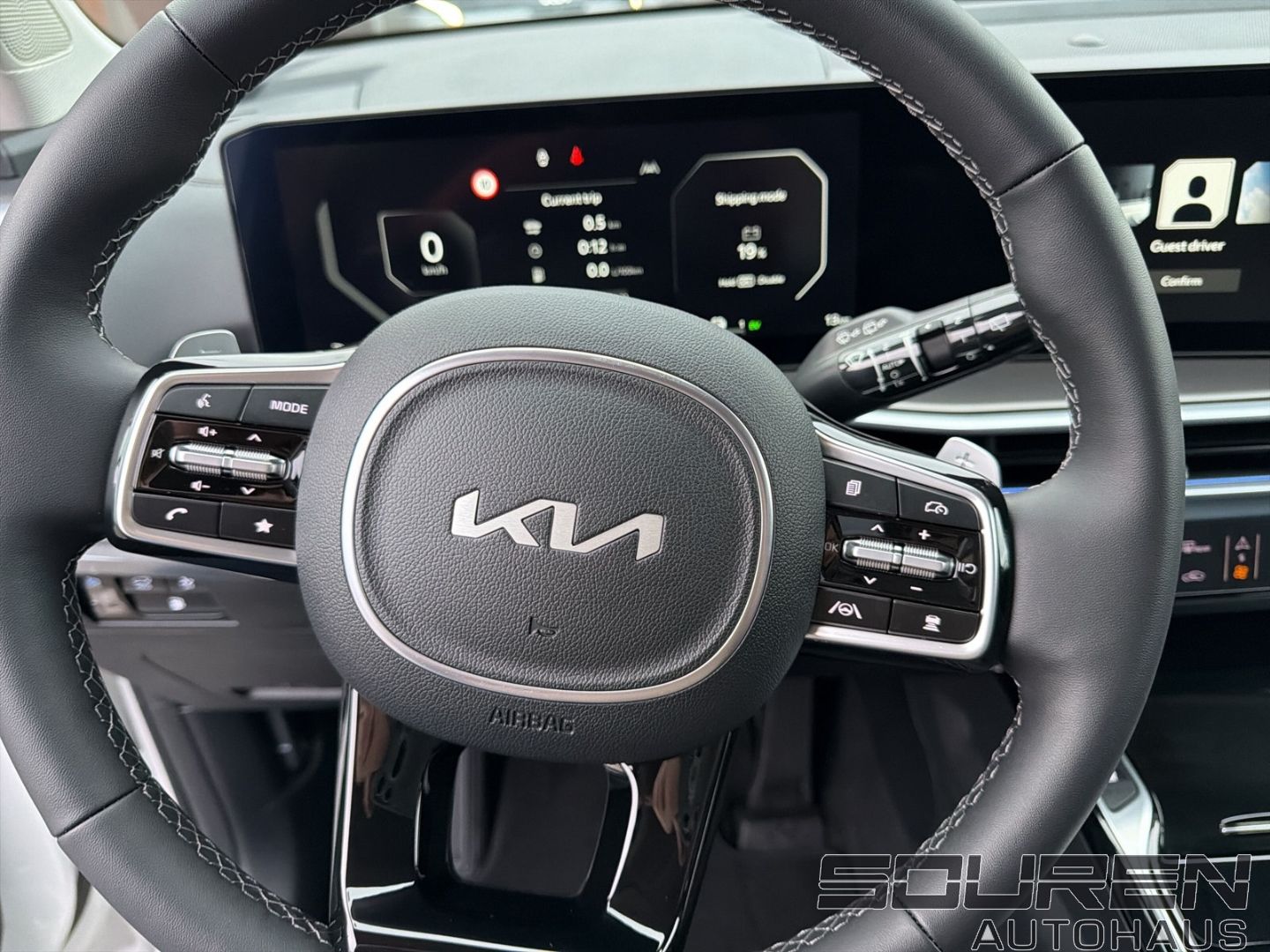 Fahrzeugabbildung Kia Sorento PHEV Plug&Ride 4WD 7-Sitz. GEWERBE 0,5%