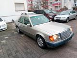 Mercedes-Benz Mercedes Benz W124 260 E - Mercedes-Benz 260 aus 1989